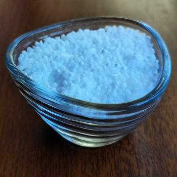 Behenyl Alcohol (Бегеніловий спирт) Behenyl Alcohol (Бегеніловий спирт)